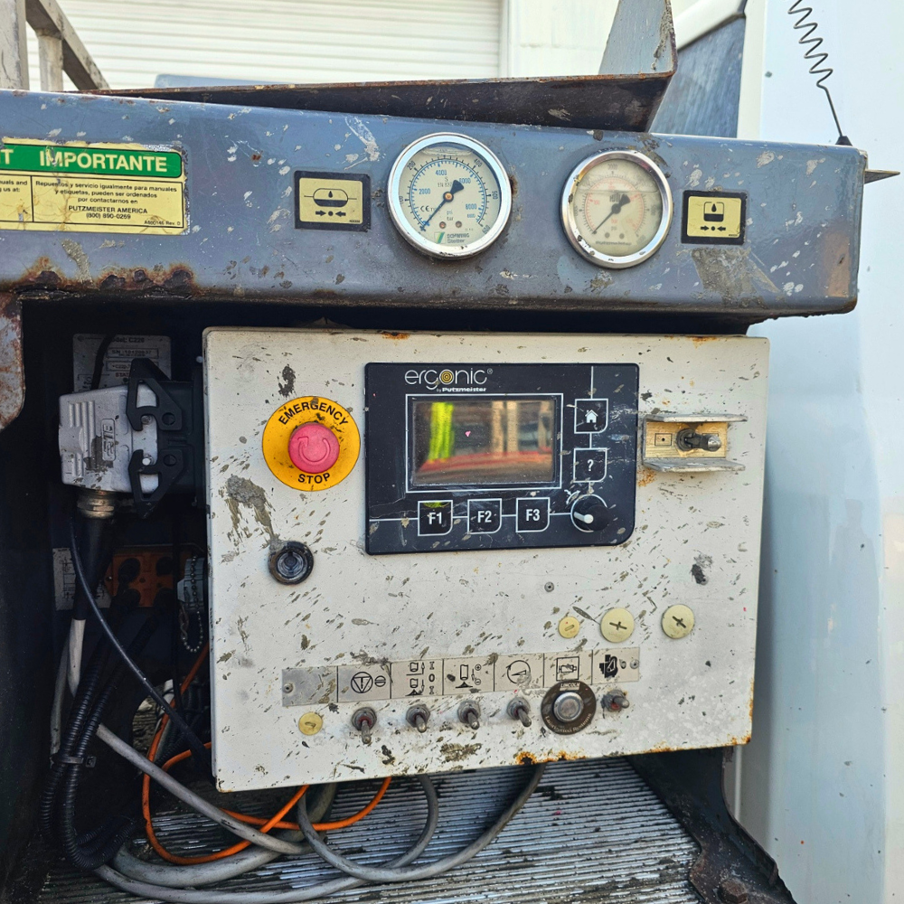 Full Operating Side VSP-70 – Thomas Concrete Machinery