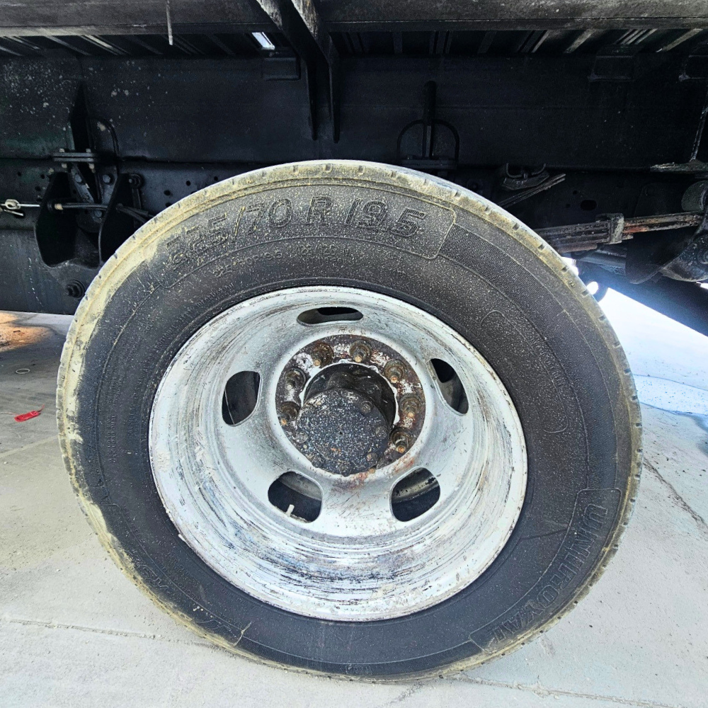 Tire VSP-70 – Thomas Concrete Machinery