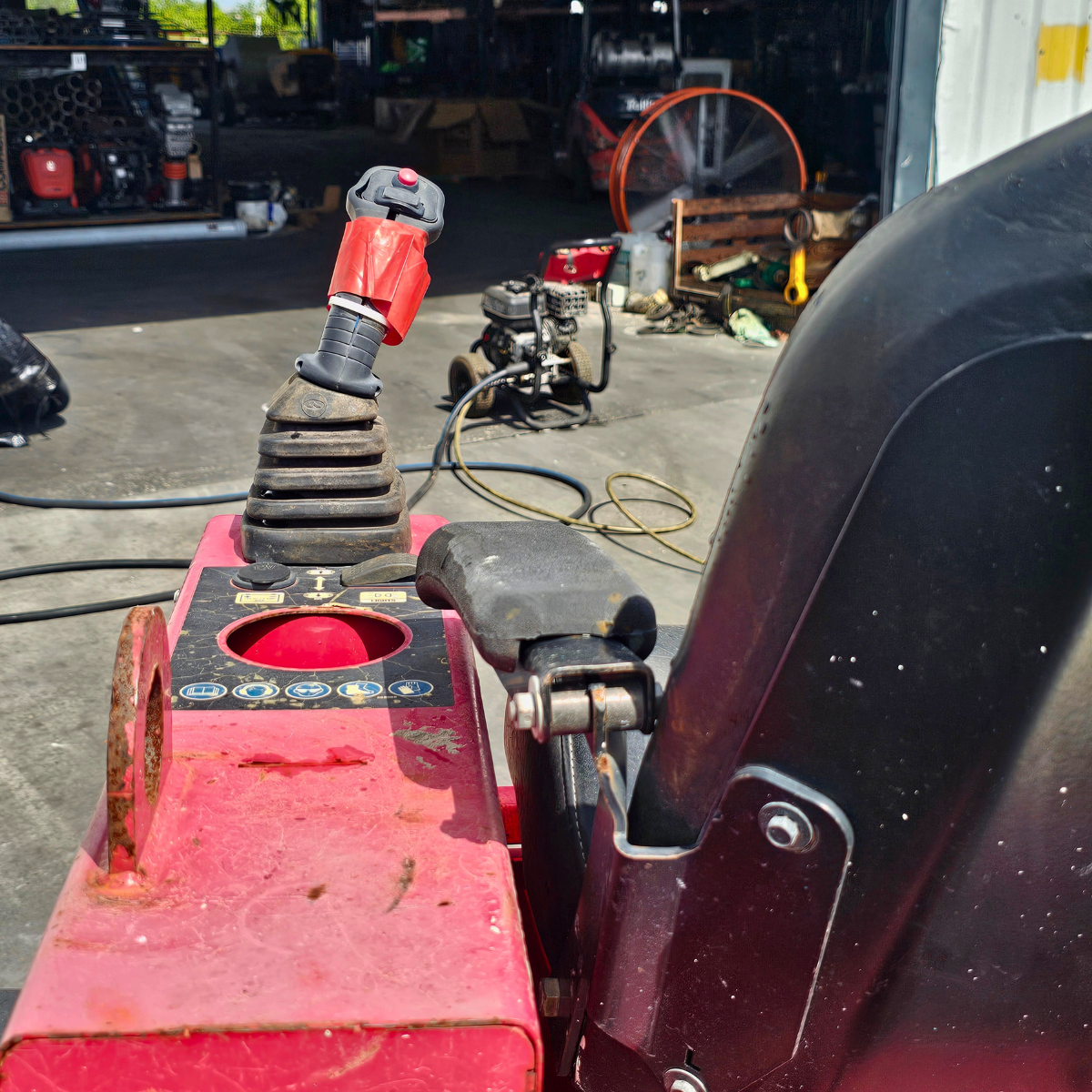 8 – Thomas Concrete Machinery